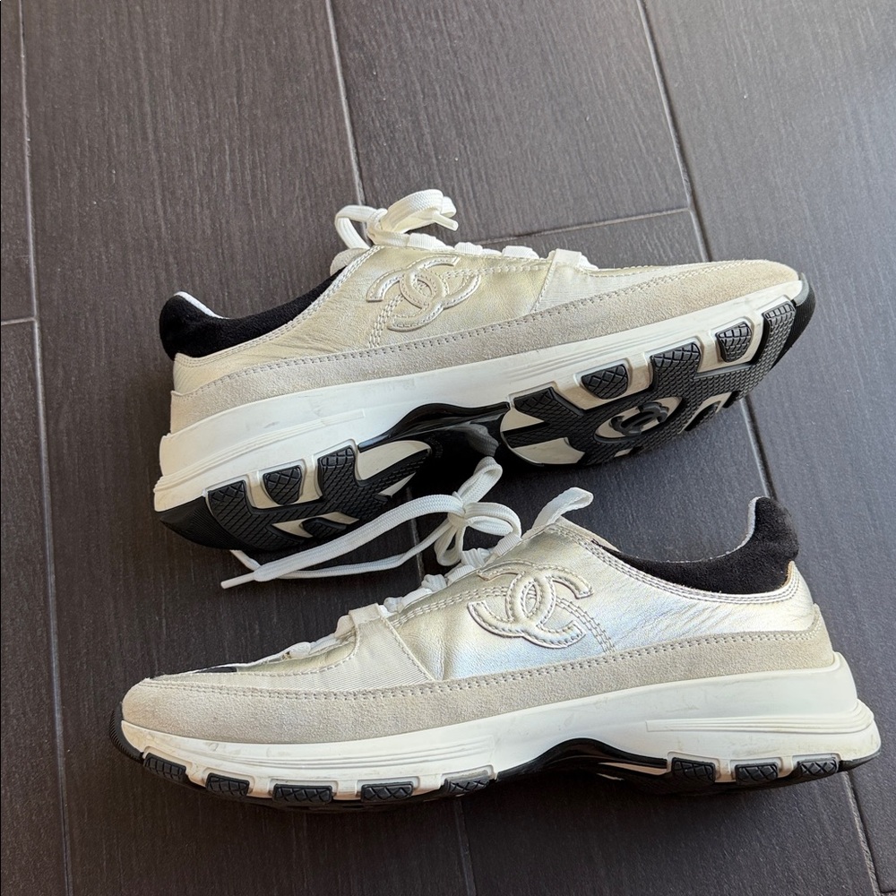 Chanel Metallic Leather Low-Top Sneakers